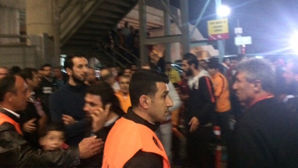 Galatasaray-Trabzonspor maçı sonrası olay!