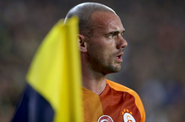 Ve Sneijder satılıyor