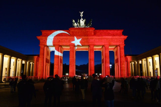 Almanya'dan Türkiye'ye büyük destek