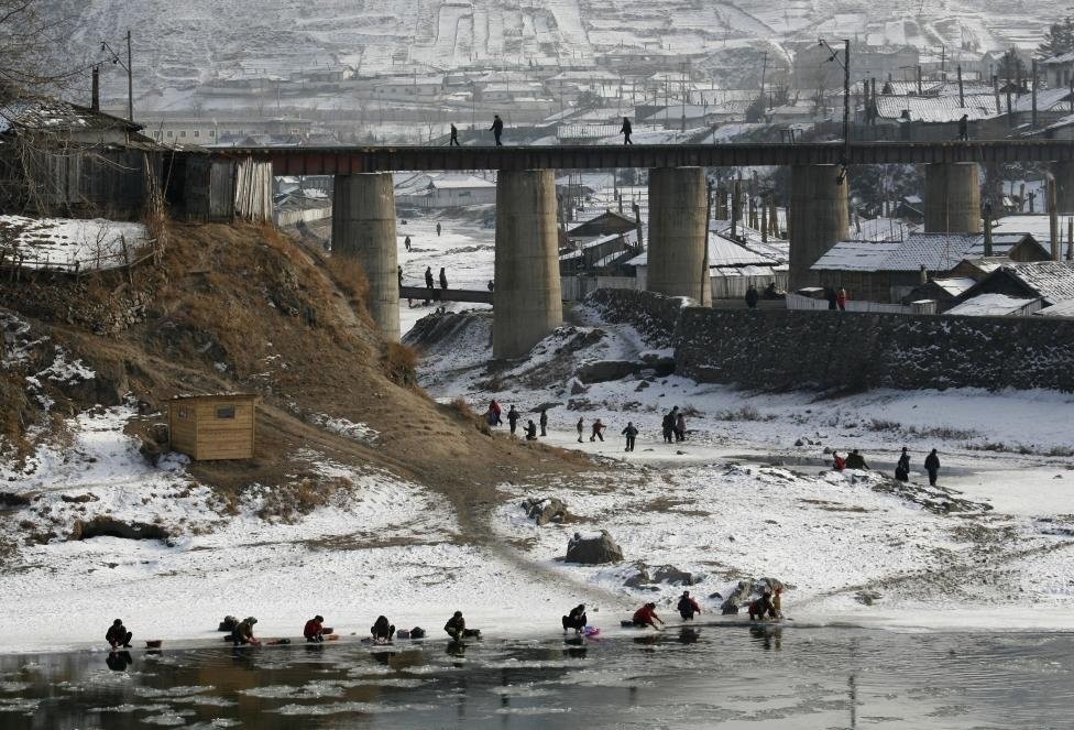 Nehrin öte yakasından Kuzey Kore