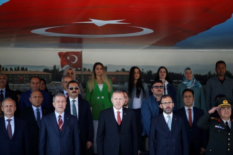 Erdoğan Komando Bröve Takma Töreni'ne katıldı