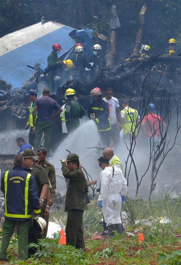 Küba'daki uçak kazasından ilk görüntüler