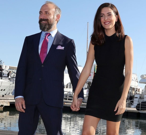 Cannes'da Bergüzar Korel ve Halit Ergenç damgası