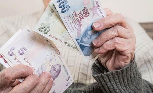Emeklinin zamlı maaşı ne kadar olacak?