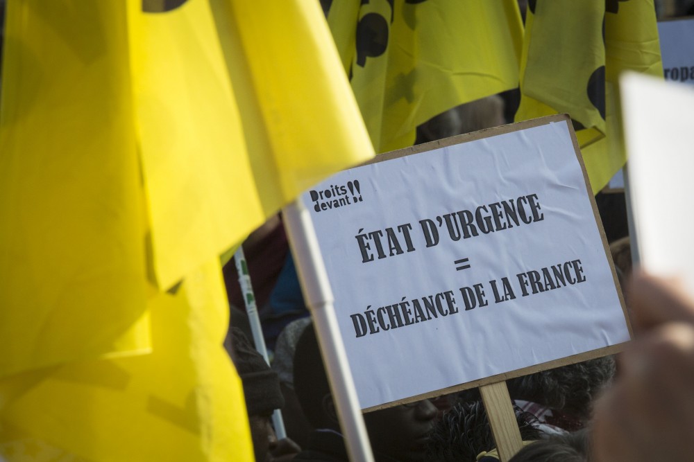 Fransa'da halk OHAL'e karşı ayakta!