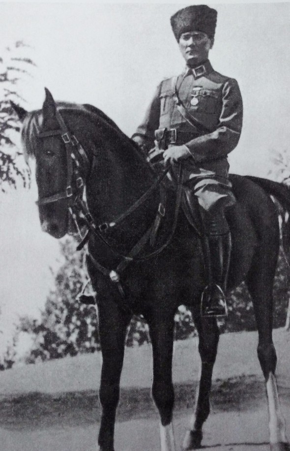 İşte Mustafa Kemal Atatürk'ün az bilinen fotoğrafları