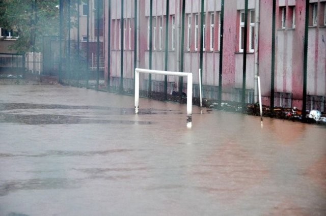 Trabzon'da sel felaketi: 2 ölü