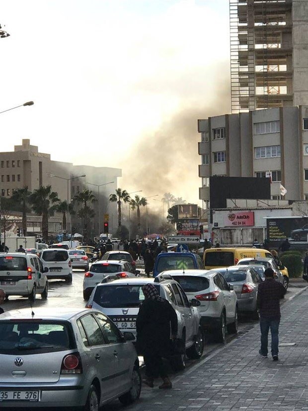 İzmir'deki patlamadan ilk görüntüler!
