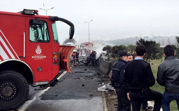 İstanbul'daki helikopter kazasından ilk görüntüler