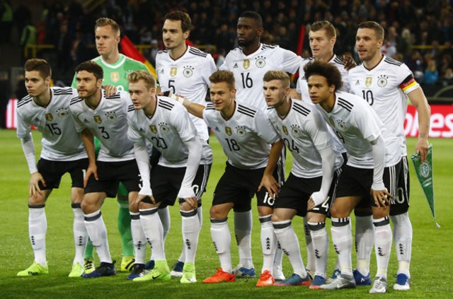 Lukas Podolski, Almanya Milli Takımı'na veda etti