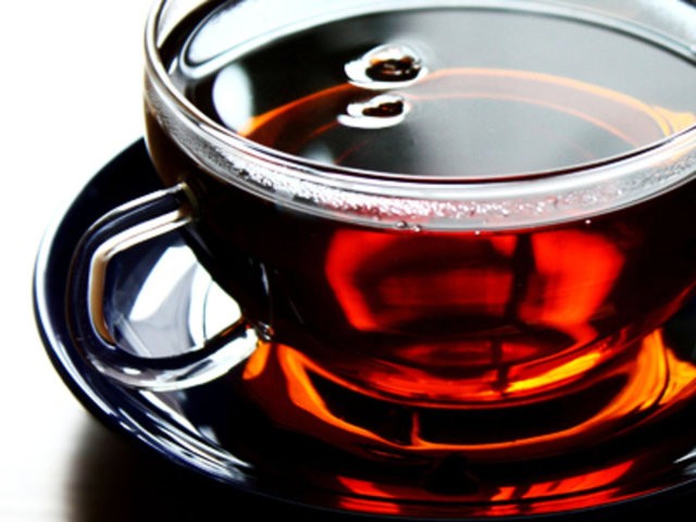 Çay içenlerin dikkatine! Eğer sıcak içiyorsanız...