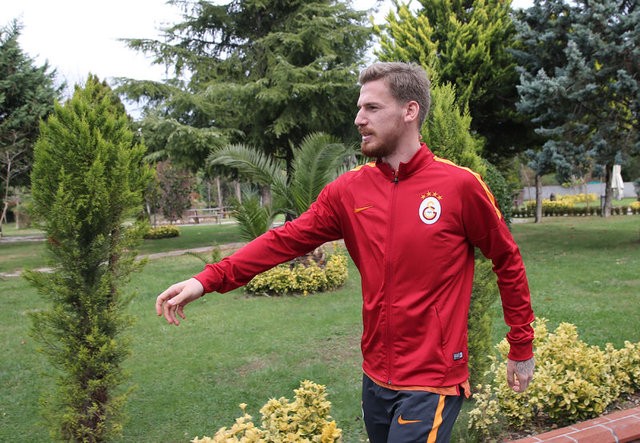 Galatasaray'da kimler gidecek, kimler kalacak?