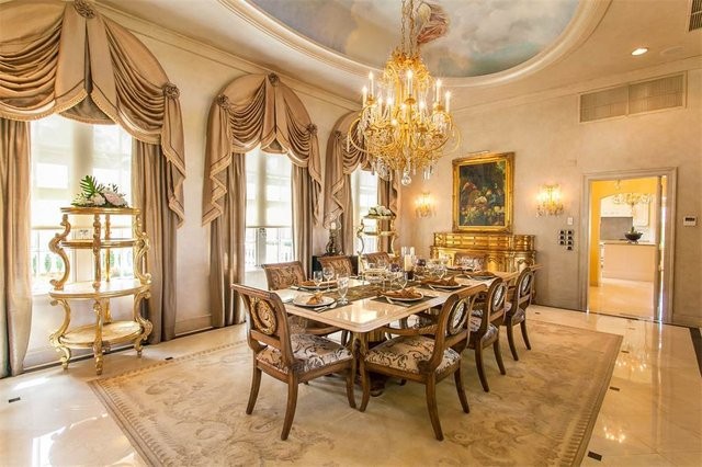Trump, villasını 28 milyon dolara satıyor