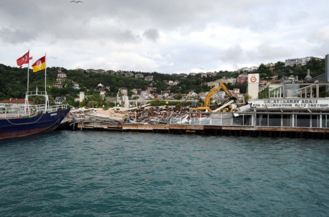 İşte Galatasaray Adası'nda yıkımdan ilk kareler