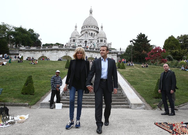 Fransa'nın yeni First Lady'si Brigitte Macron oldu