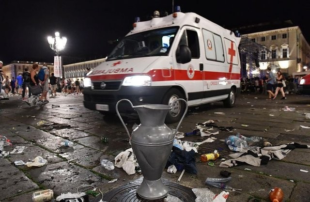 Torino'da izdihamda 1500'den fazla yaralı