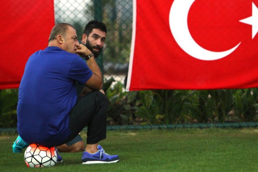 Galatasaray Arda Turan'ı 1 yıllığına kiraladı