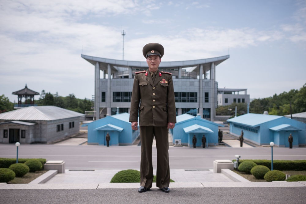 Kuzey Kore'de insan portreleriyle çalışma hayatı