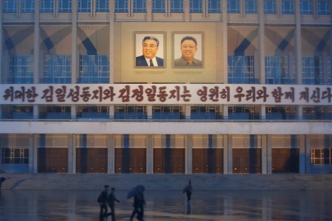Kuzey Kore'nin takıntısını gösteren garip ve muazzam binaları