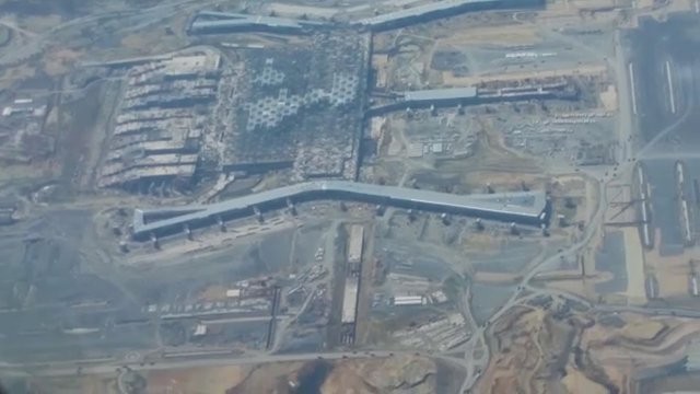 Üçüncü Havalimanı'nın tamamlanan yolcu köprüleri ilk kez görüntülendi