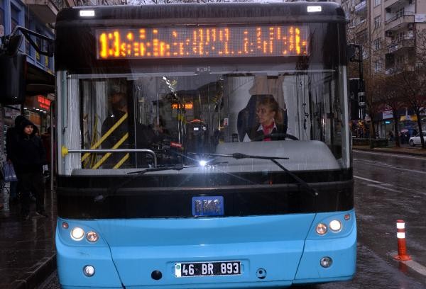 Maraş'ta başladı! Sadece kadınların bindiği özel otobüs