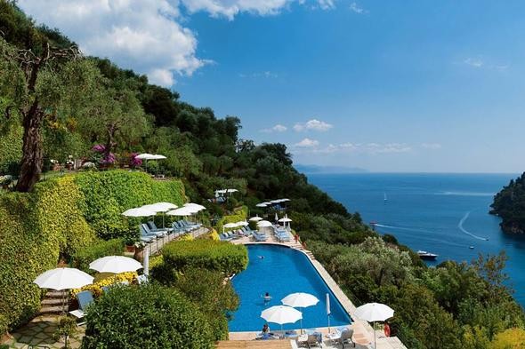 Avrupa'nın en iyi otelleri belli oldu! Türkiye'den 2 otel listede