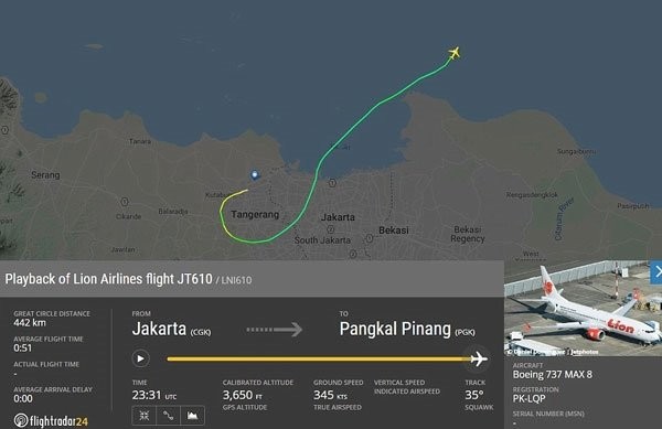 Endonezya'daki uçak kazasından ilk fotoğraflar...