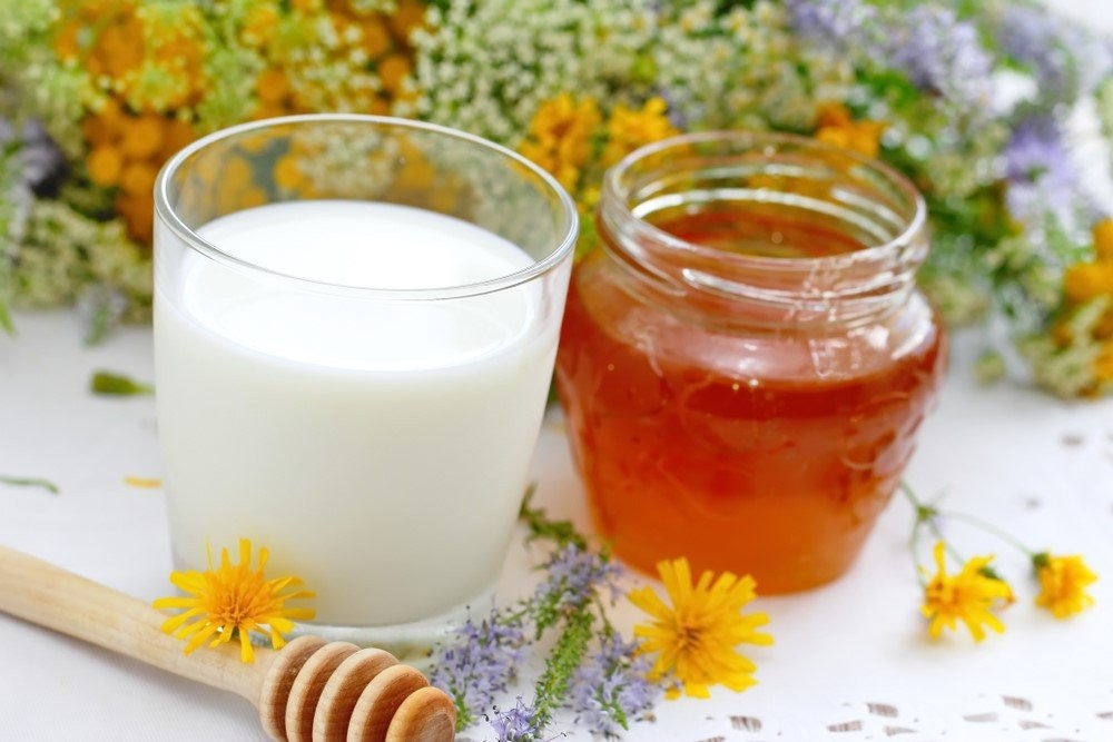 Arı sütünün muhteşem faydaları