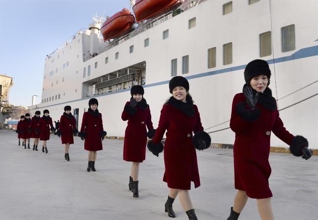 Kuzey Koreli ponpon kızlar nasıl seçiliyor?