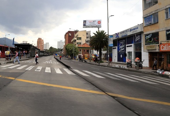 Kolombiya'nın başkentinde bugün araba çalıştırmak yasak!