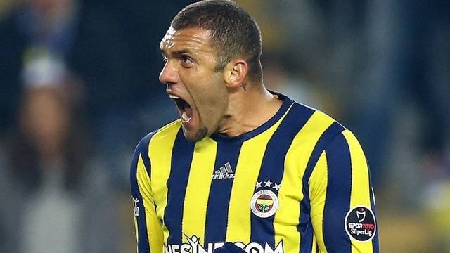Fenerbahçeli yıldızı ölümle tehdit ettiler