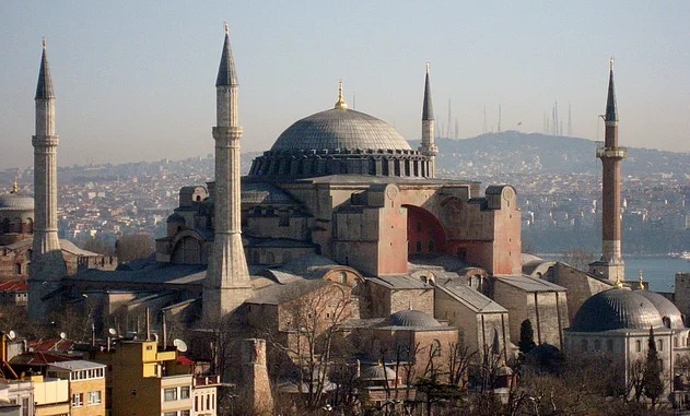 Türkiye ve Dünyada En Çok Ziyaret Edilen Mekanlar