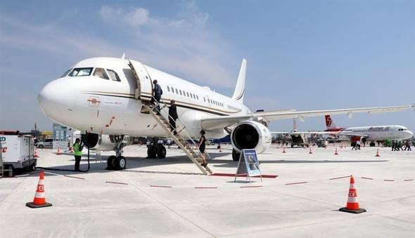 Altın kaplamalı uçak Türkiye'de