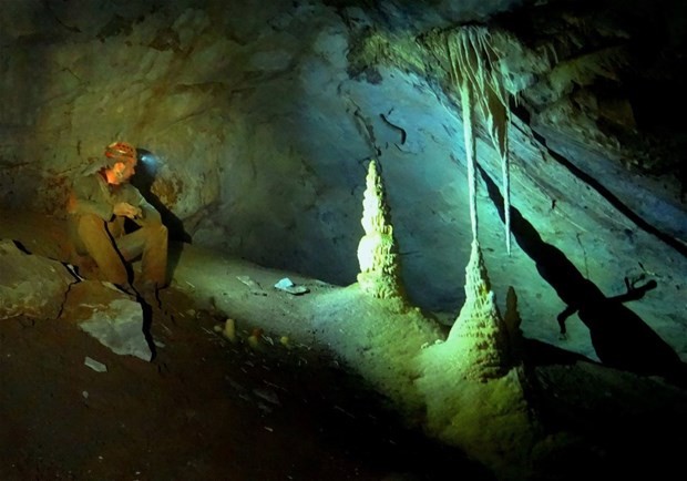 Dünyanın en derin mağarasına inmeyi başardılar