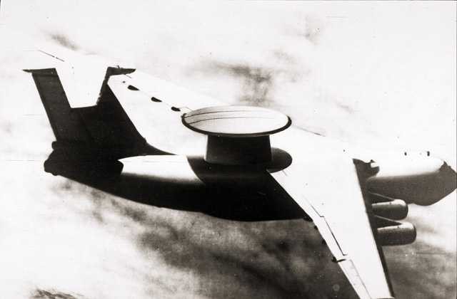 Sovyet Uzay Aracı, insanız bir hava uçuşu sonrasında böyle görüntülendi,