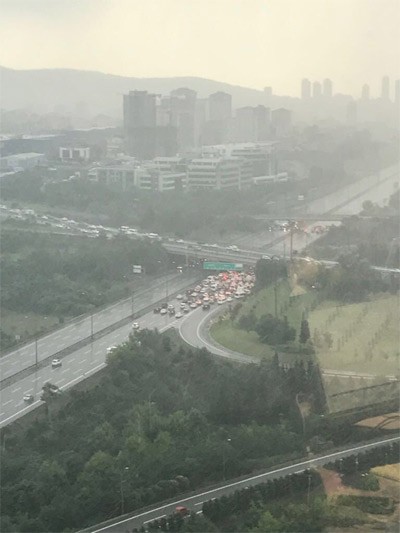 İstanbul'a dolu yağdı! 