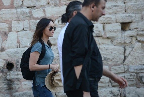 Megan Fox annesiyle İstanbul'da