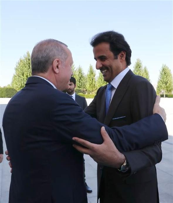 Katar Emiri geldi, önemli görüşme başladı