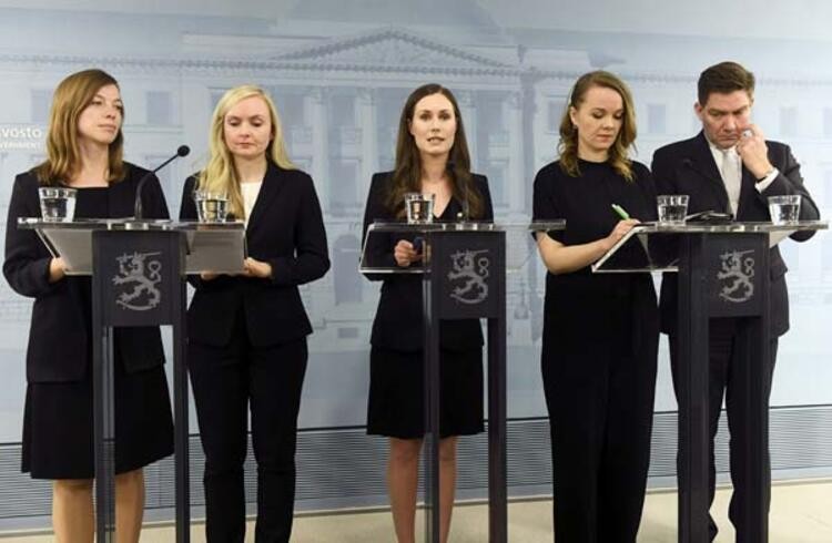 Dünyanın en genç başbakanı! Yeni hükümetinde 12 kadın bakan var