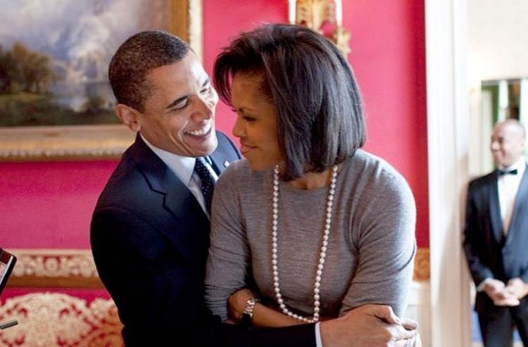 Obama çifti 11 milyon dolara malikane satın aldı