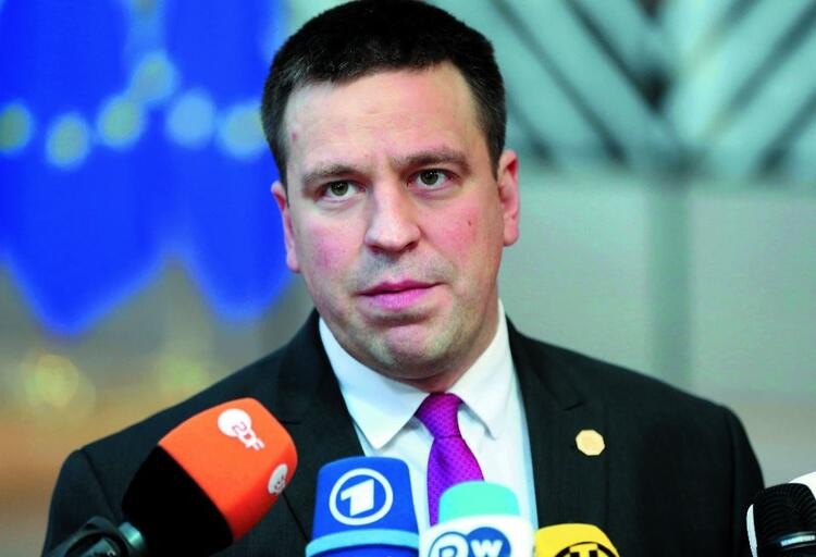 Estonya lideri, İçişleri Bakanı'nın 'tezgahtar kız' sözleri için özür diledi