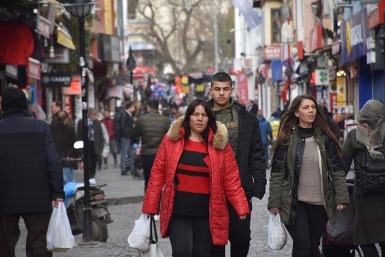 Alışveriş için Türkiye'ye akın ediyorlar
