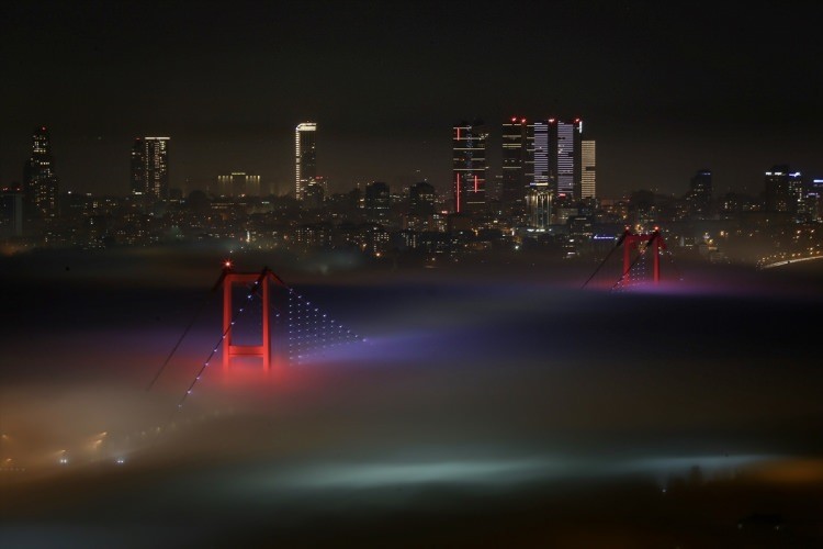 İstanbul'da muhteşem görsel şölen