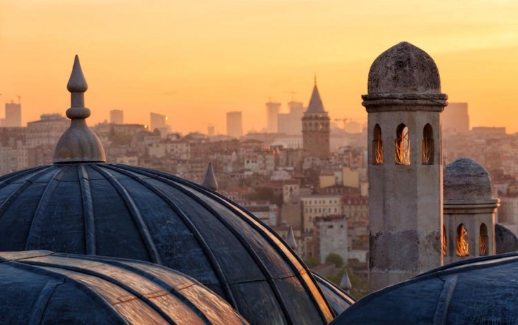 İstanbul'u en çok ve en az hangi ülke vatandaşları ziyaret ediyor?