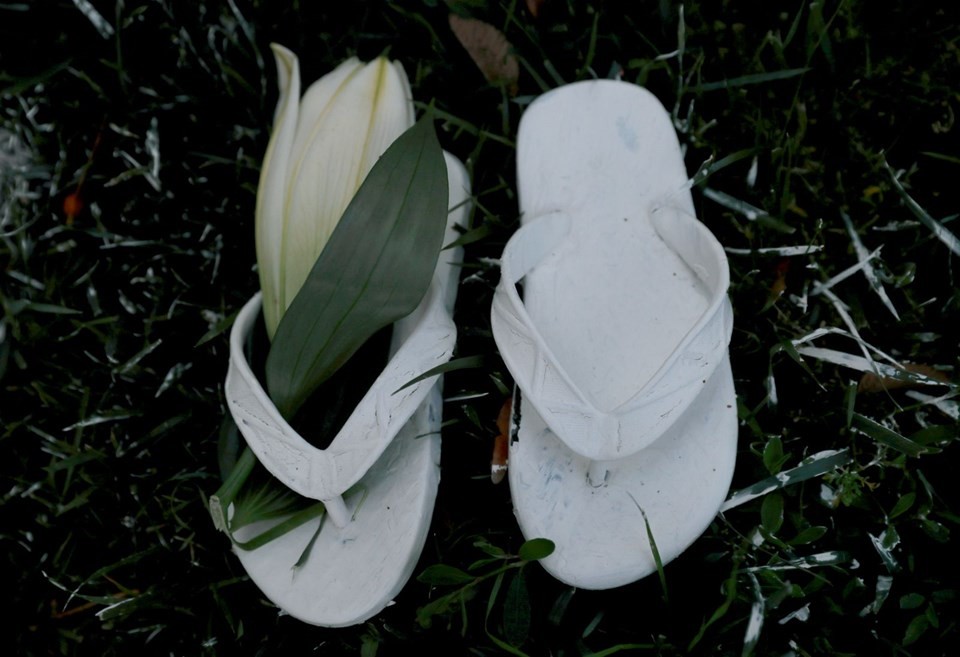 Yeni Zelanda’da kurbanlar için beyaz ayakkabı bırakıldı