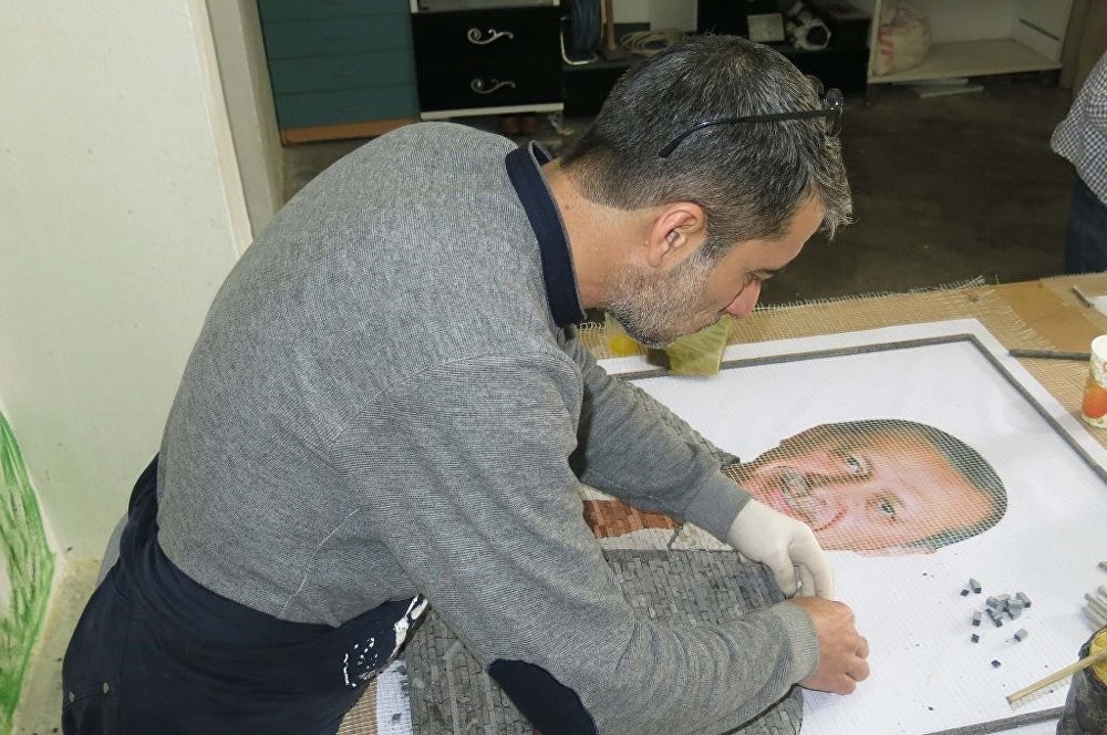 5 Bin parça taşla Erdoğan'ın mozaik portresini yapacaklar