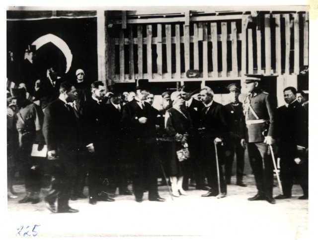 Mustafa Kemal Atatürk'ün çocuk sevgisi