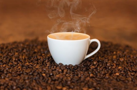 Kahve içtiğimizde vücudumuzda neler oluyor?