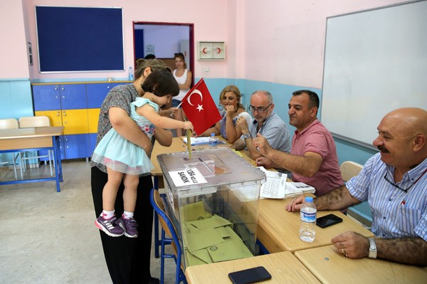 İstanbul seçimini yapıyor