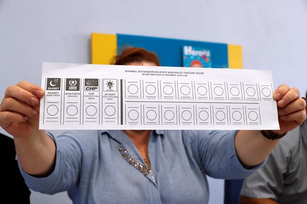 İstanbul seçimini yapıyor